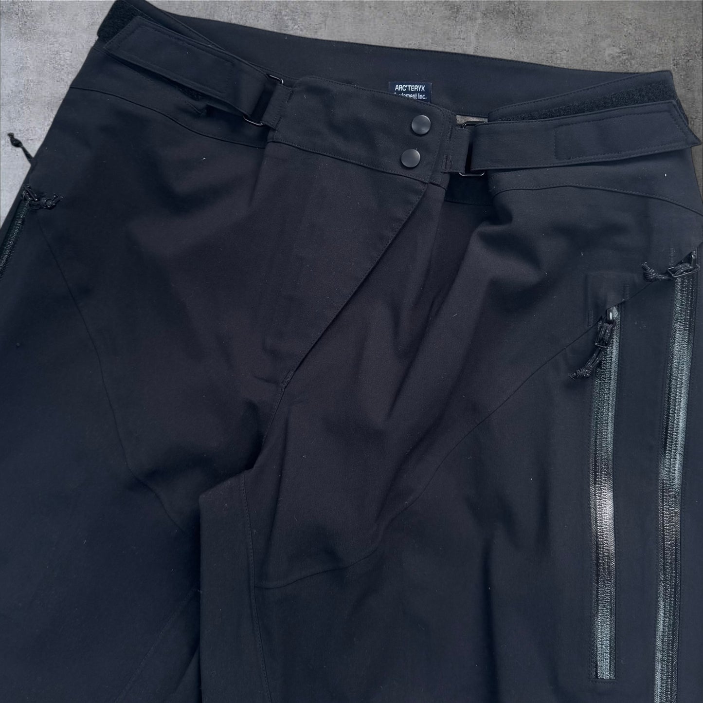 Arc’teryx Gore-Tex Trousers Medium RRP £275+