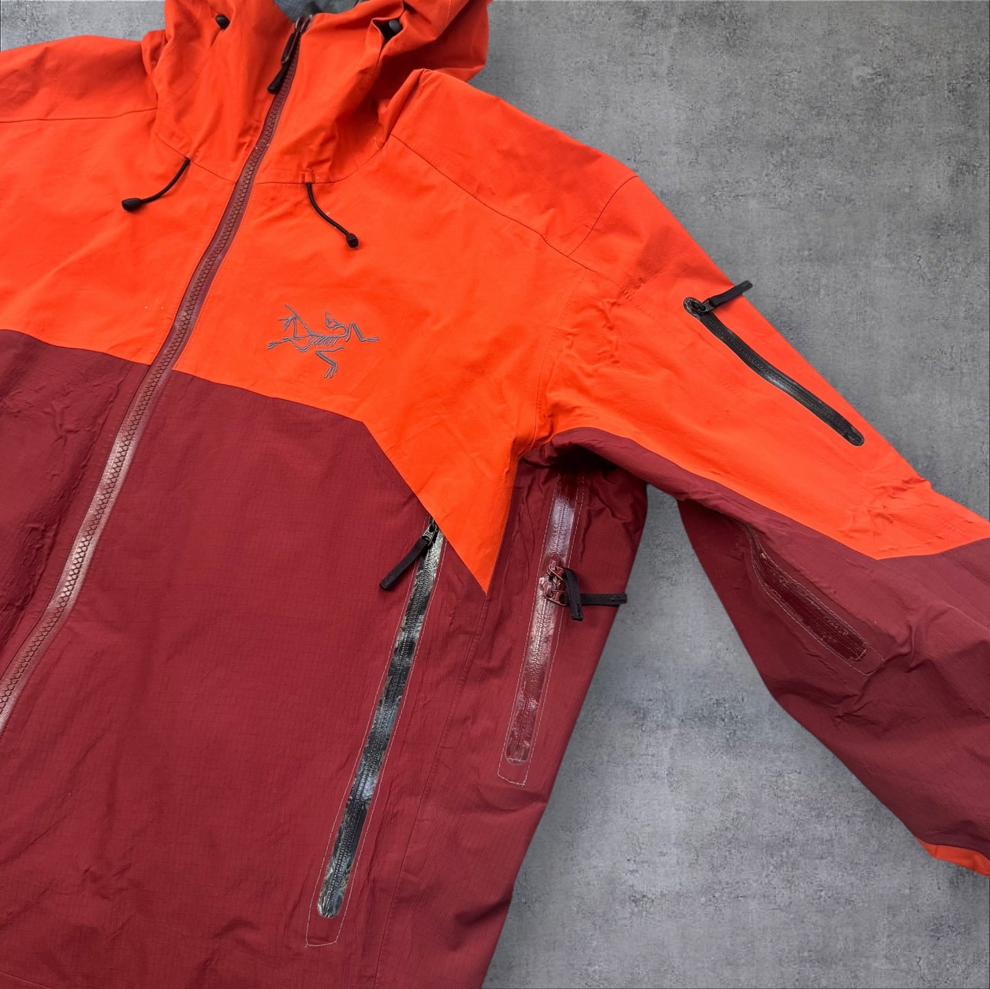 Arc’teryx Rush Jacket Men’s Medium Red Goretex RRP £600+