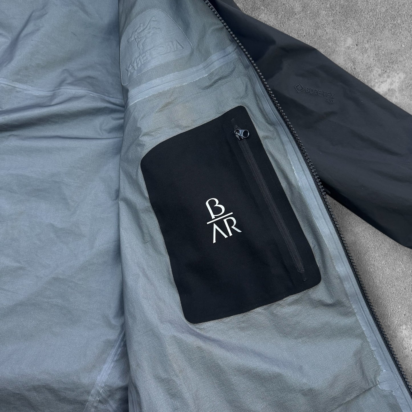 Arc'teryx Beta AR Gore-Tex Pro Jacket Size XL RRP £650