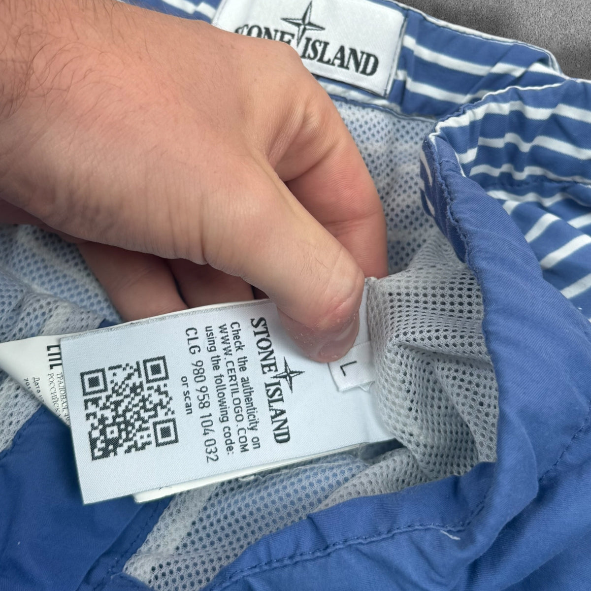 Stone Island Marina Shorts Large Blue Red Star RRP £150