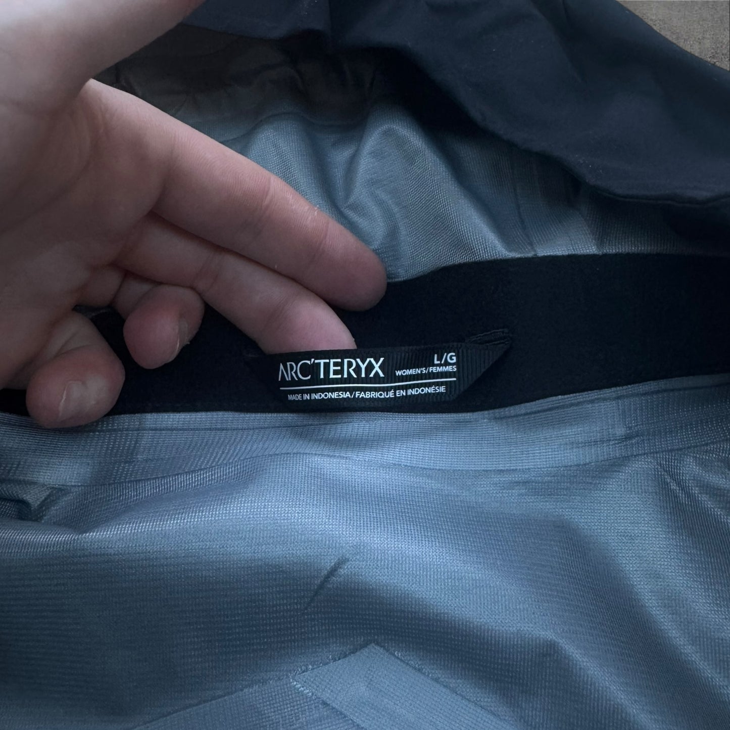 Arc’teryx Codetta Cinch Jacket Women’s Large Goretex RRP £450+