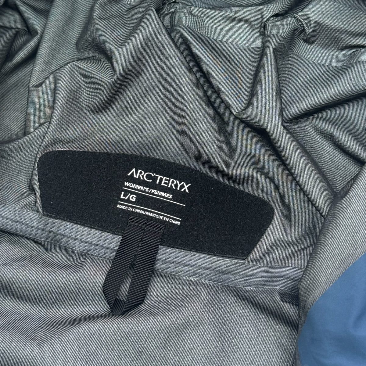 Arc'teryx Beta LT Gore-Tex Jacket Women's Large Teal Blue RRP £550