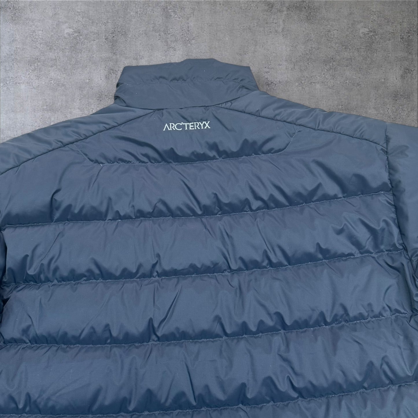 Arc’teryx Thorium Down Jacket Men’s XL Sapphire Navy RRP £400+