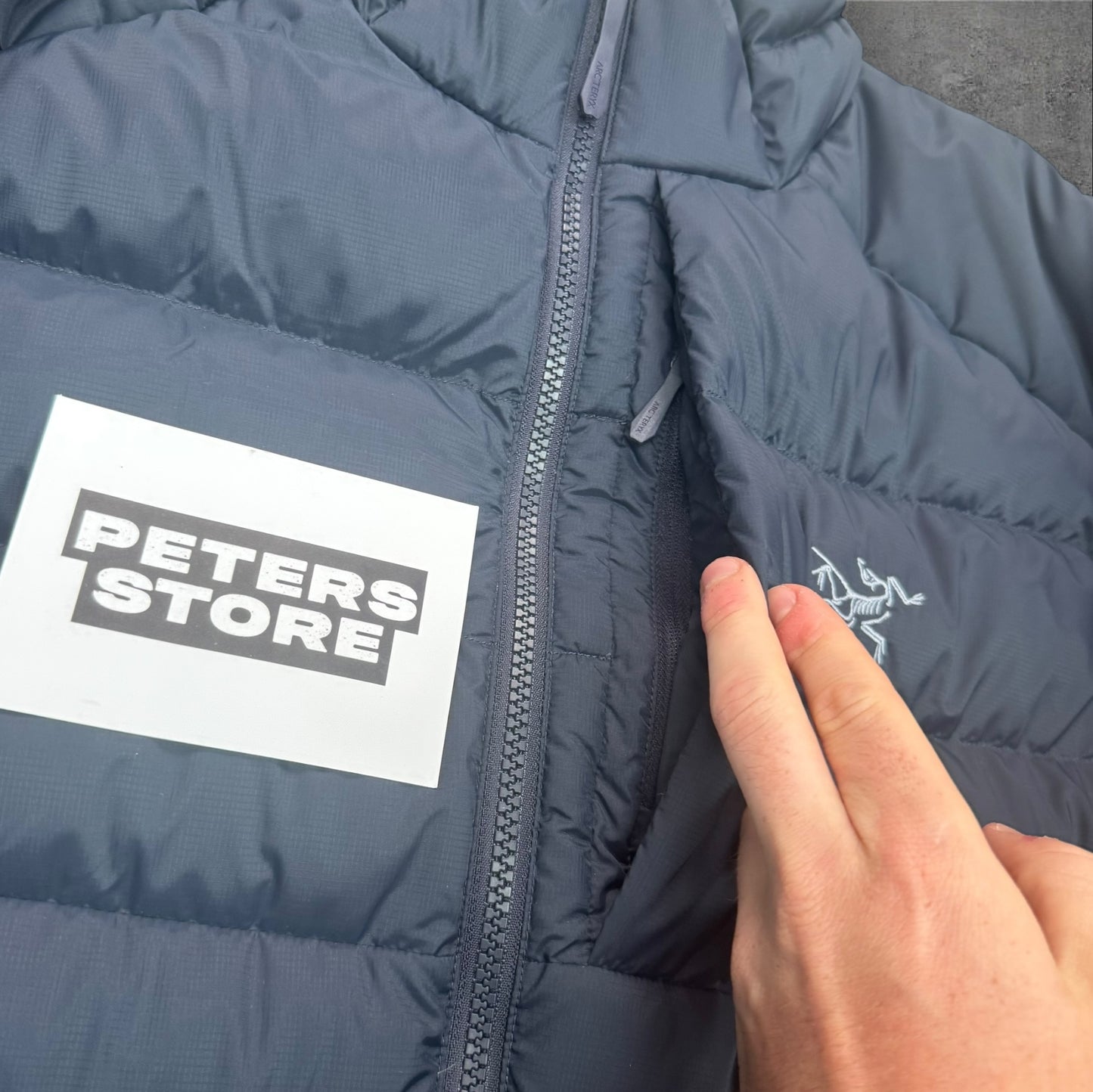 Arc’teryx Thorium Down Jacket Men’s XL Sapphire Navy RRP £400+