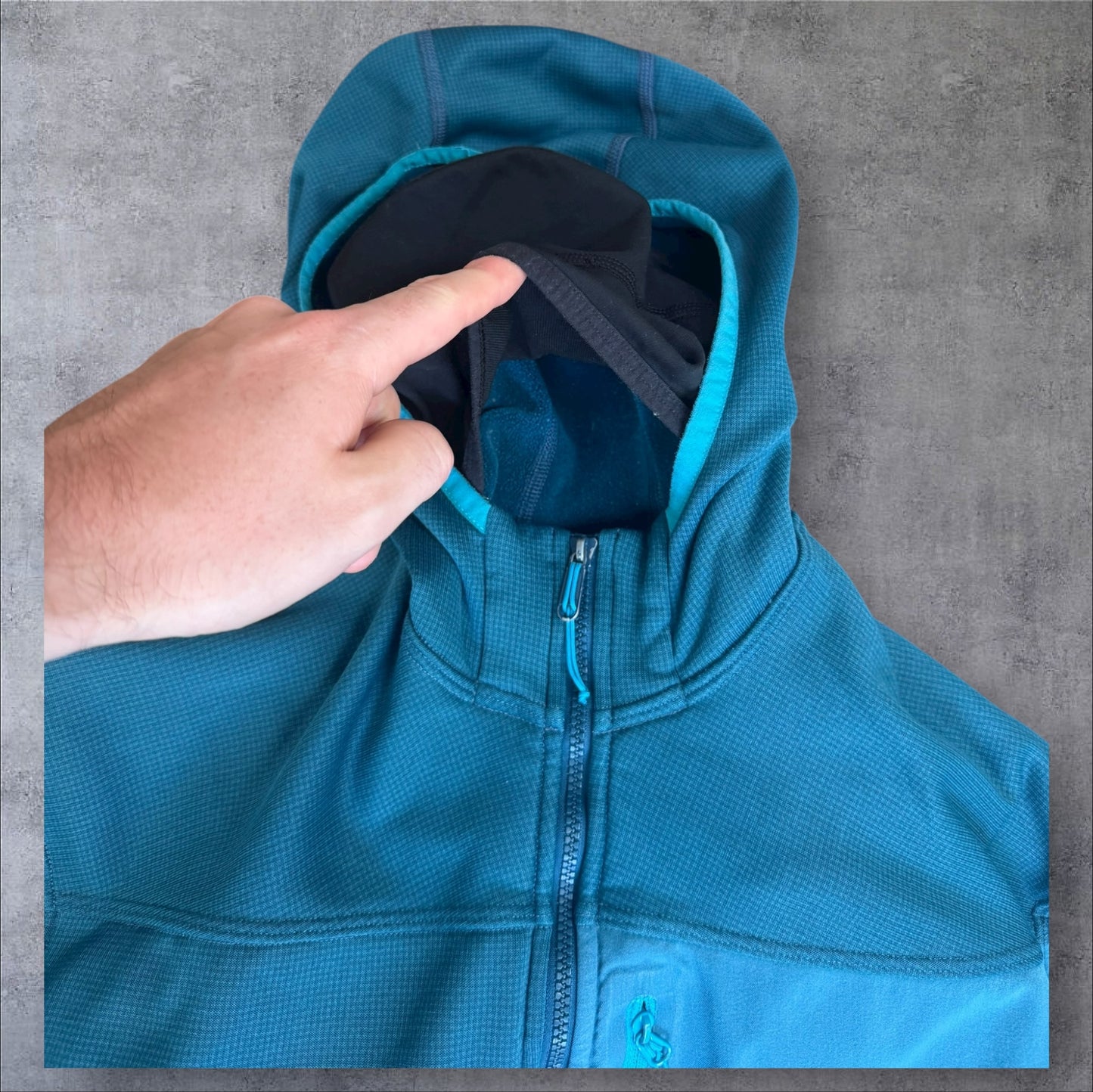 Arc’teryx Balaclava Hooded Fleece Blue Reflective Logo Size Medium RRP £200+