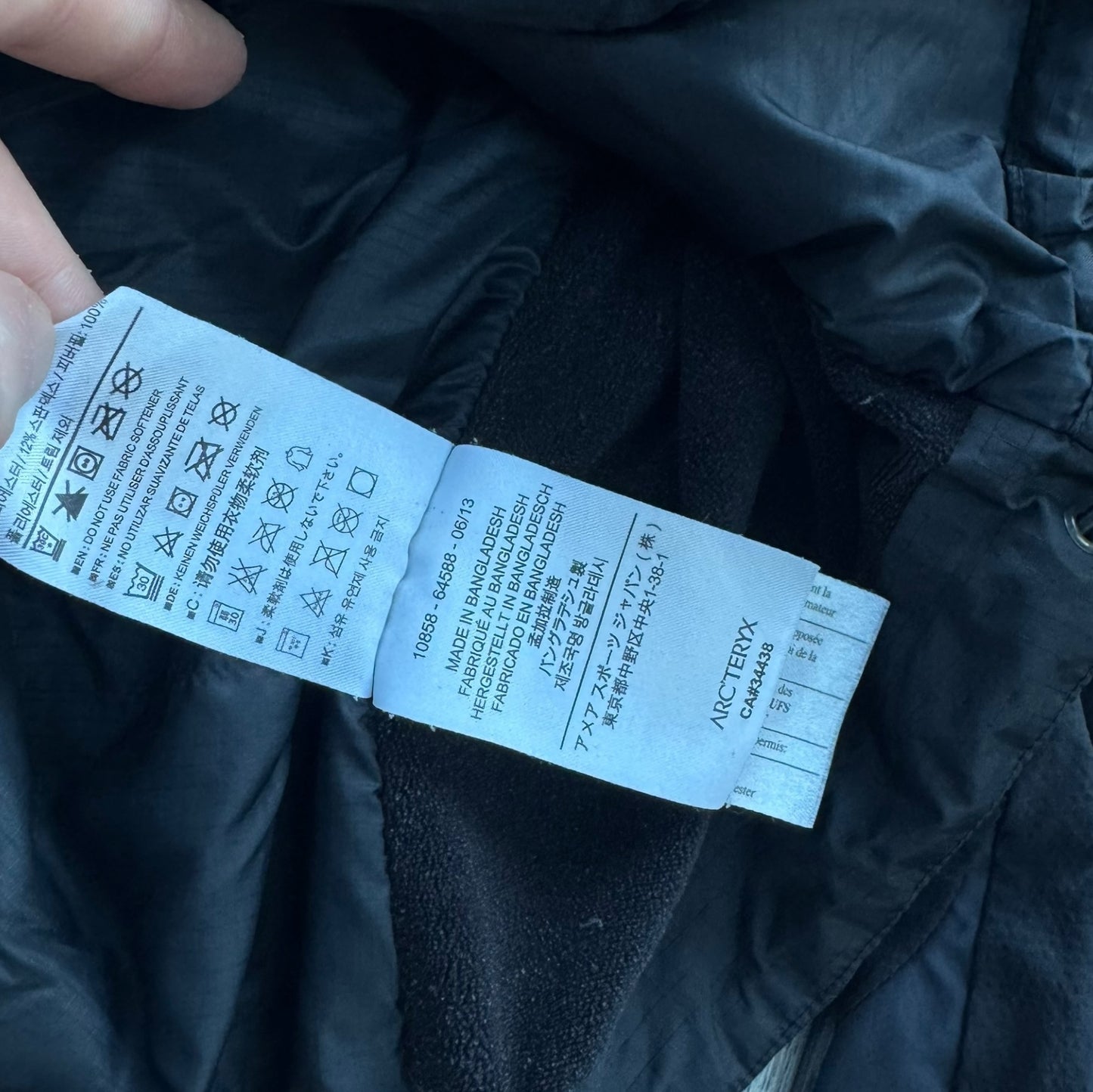 Vintage Arc’teryx Atom LT Jacket Black RRP £280