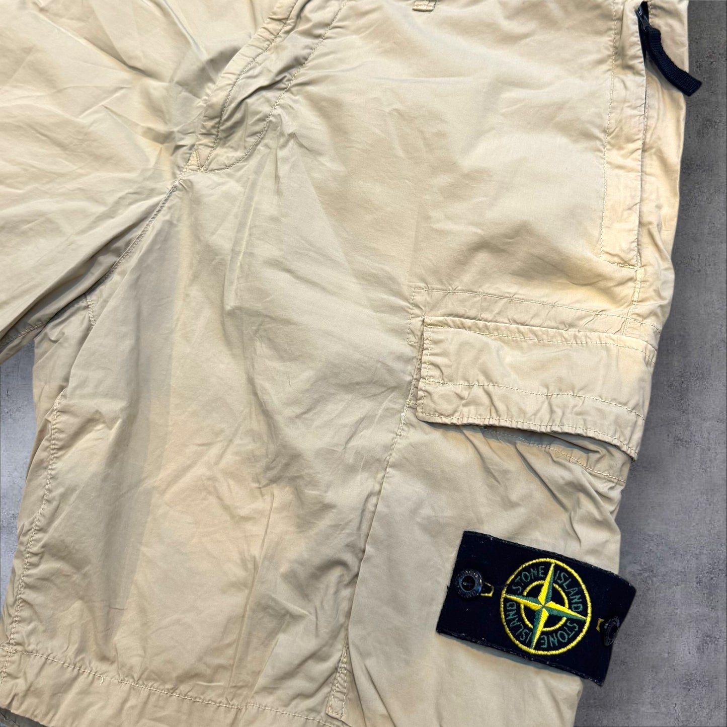 Stone Island Cargo Shorts Beige Size 34W RRP £320
