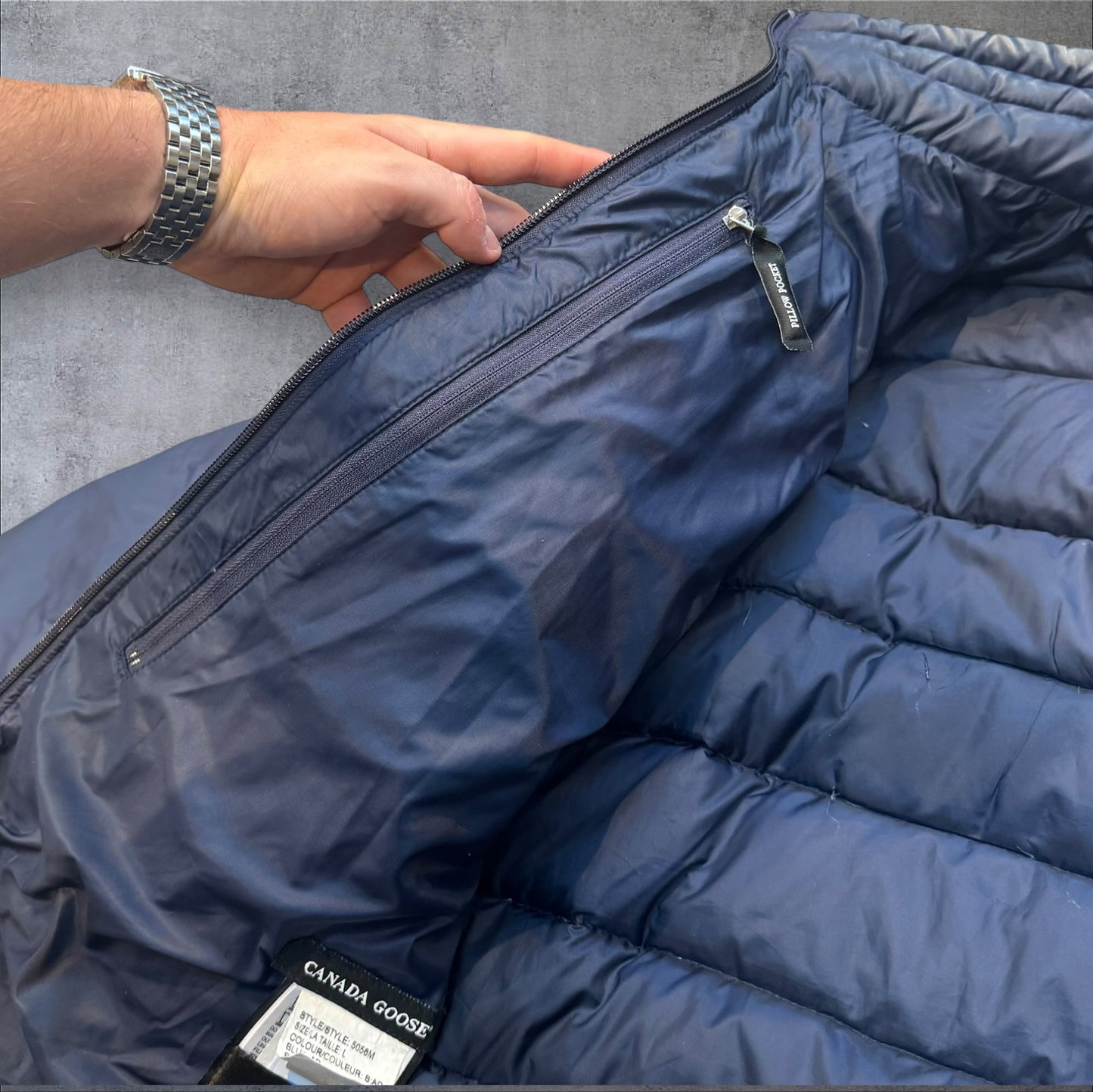 Canada Goose Lodge Jacket Navy Size Large RRP £650+