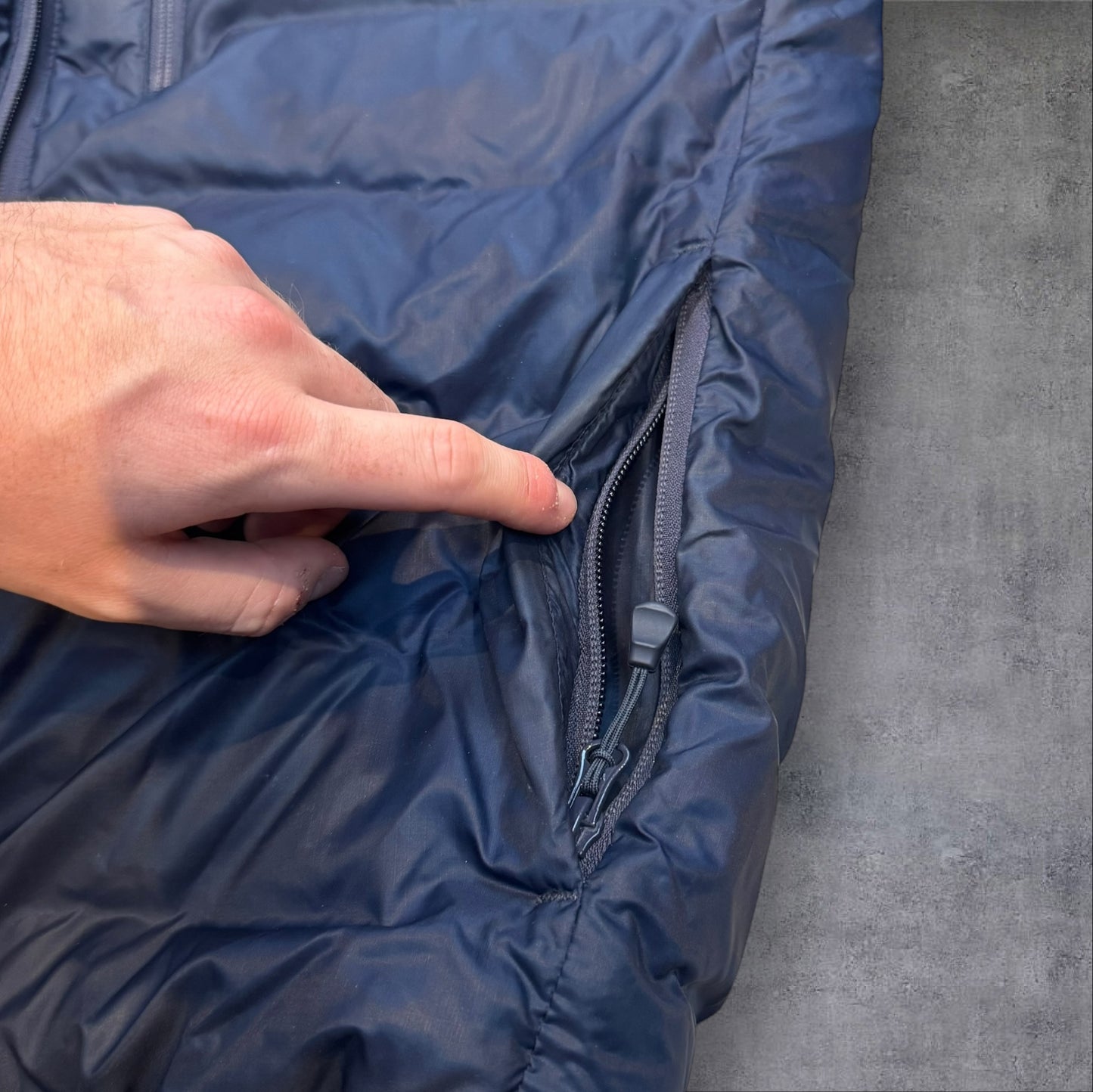 Canada Goose Lodge Jacket Navy Size Large RRP £650+