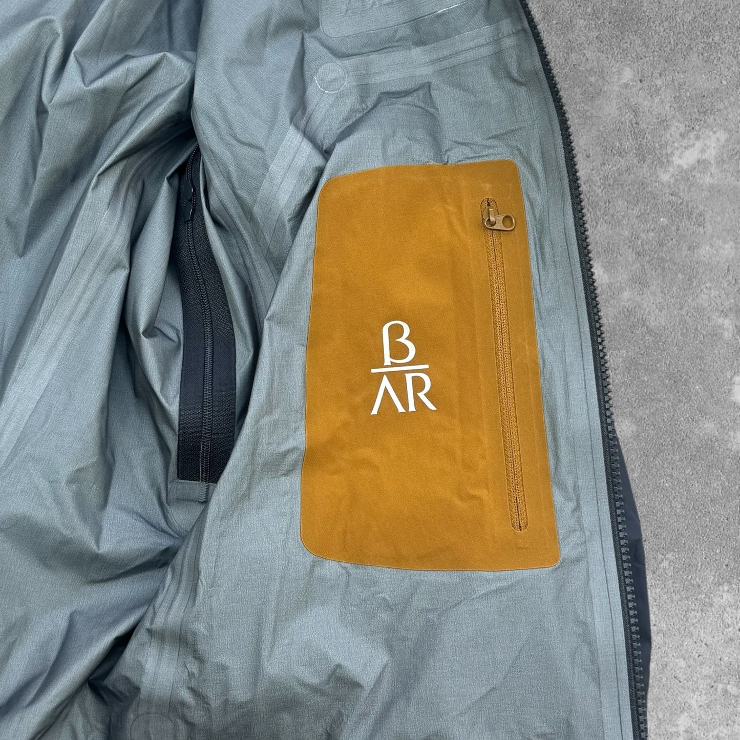 Arc'teryx Beta AR Gore-Tex Jacket Women's Medium RRP £600