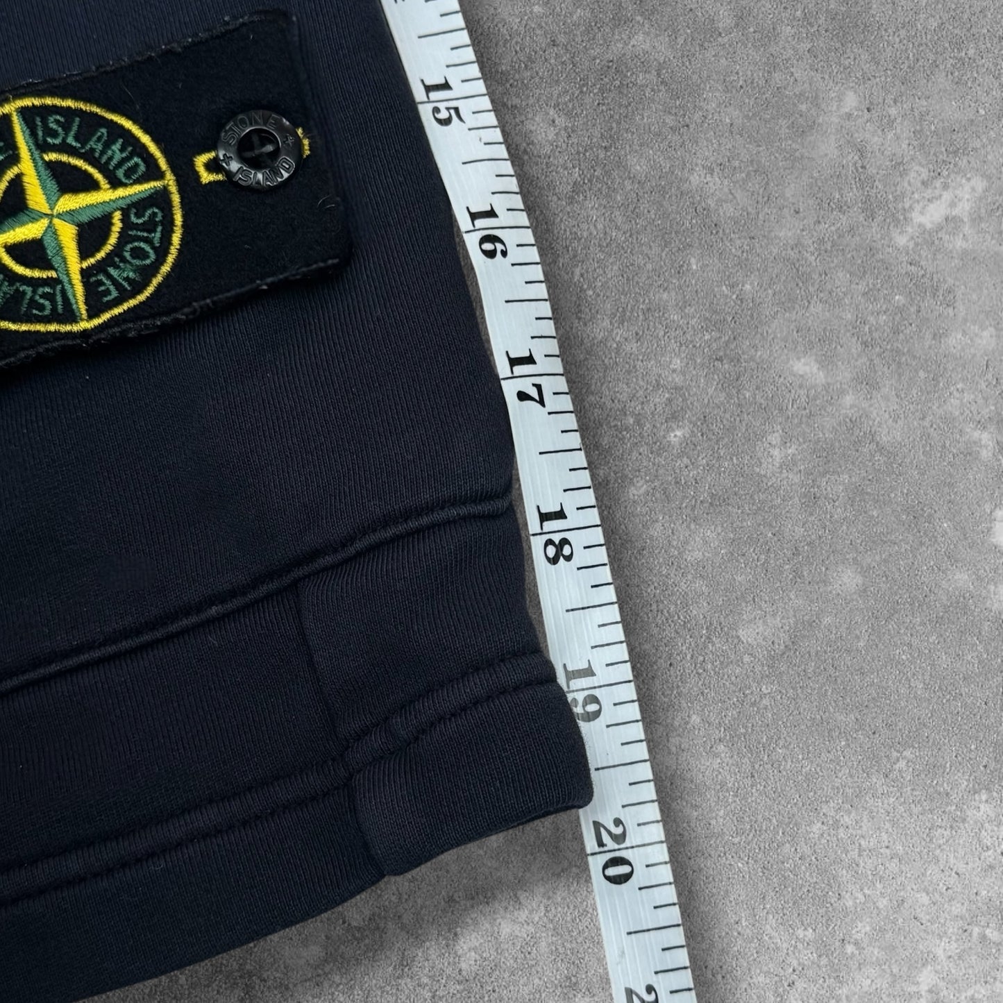 Stone Island Bermuda Cotton Shorts Size Medium RRP £285
