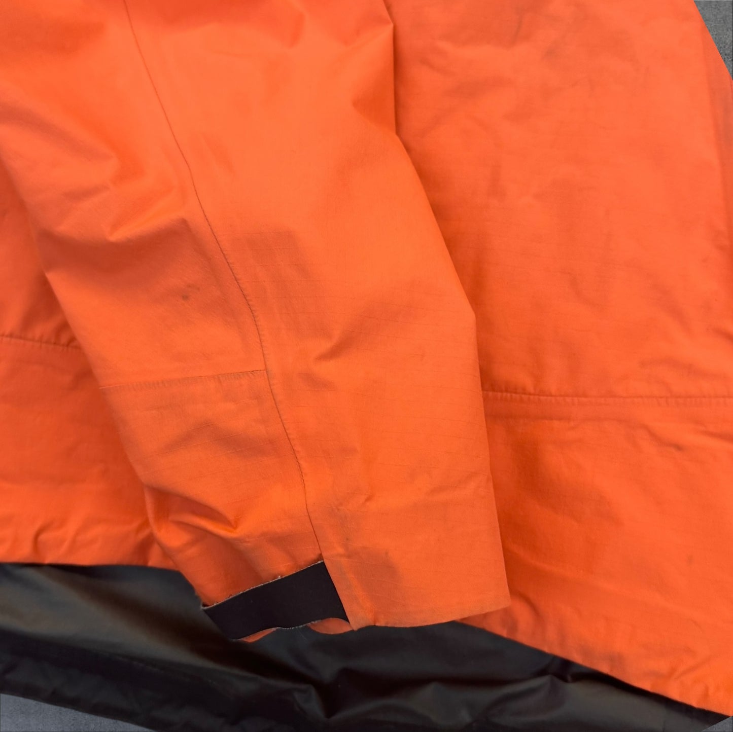 Arc’teryx Zeta Gore-Tex Jacket Orange Women’s Medium RRP £350+