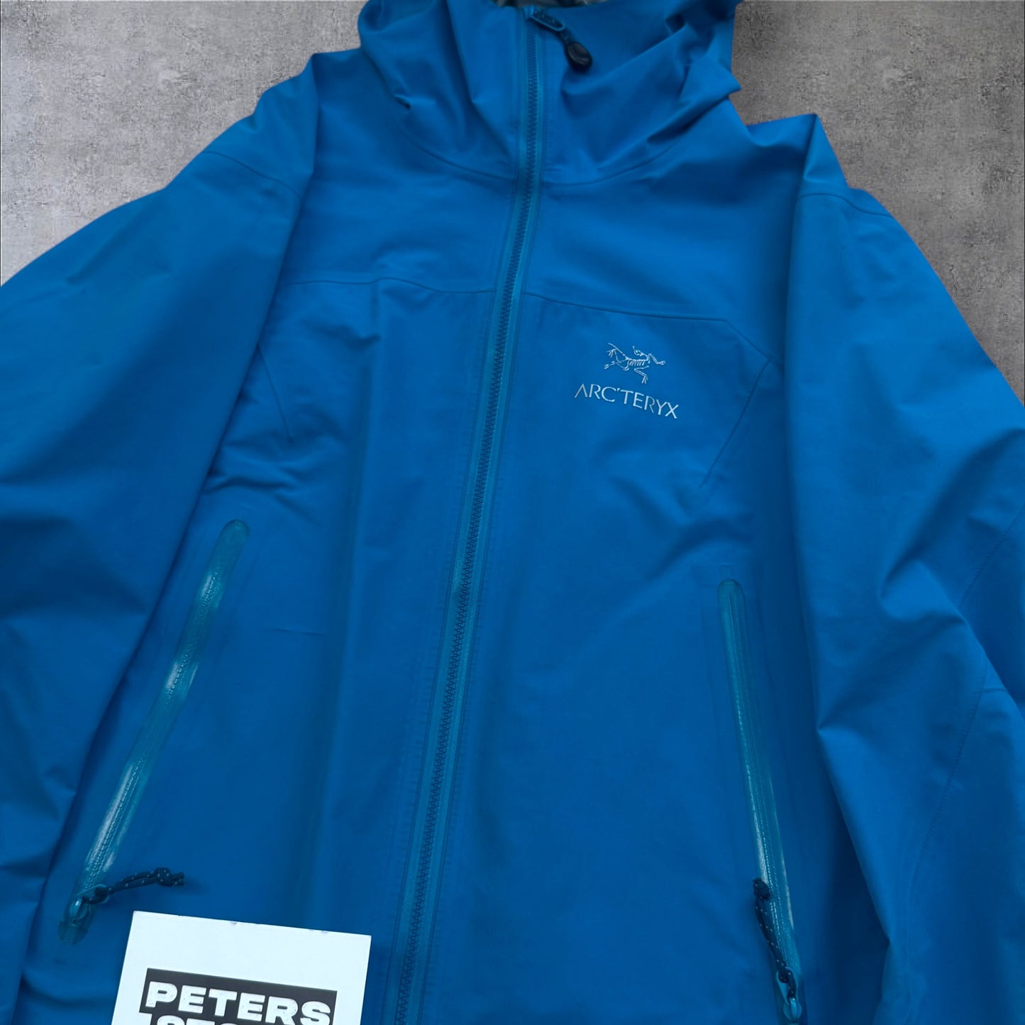 Arc’teryx Zeta LT Jacket Women’s Medium Goretex RRP £450+