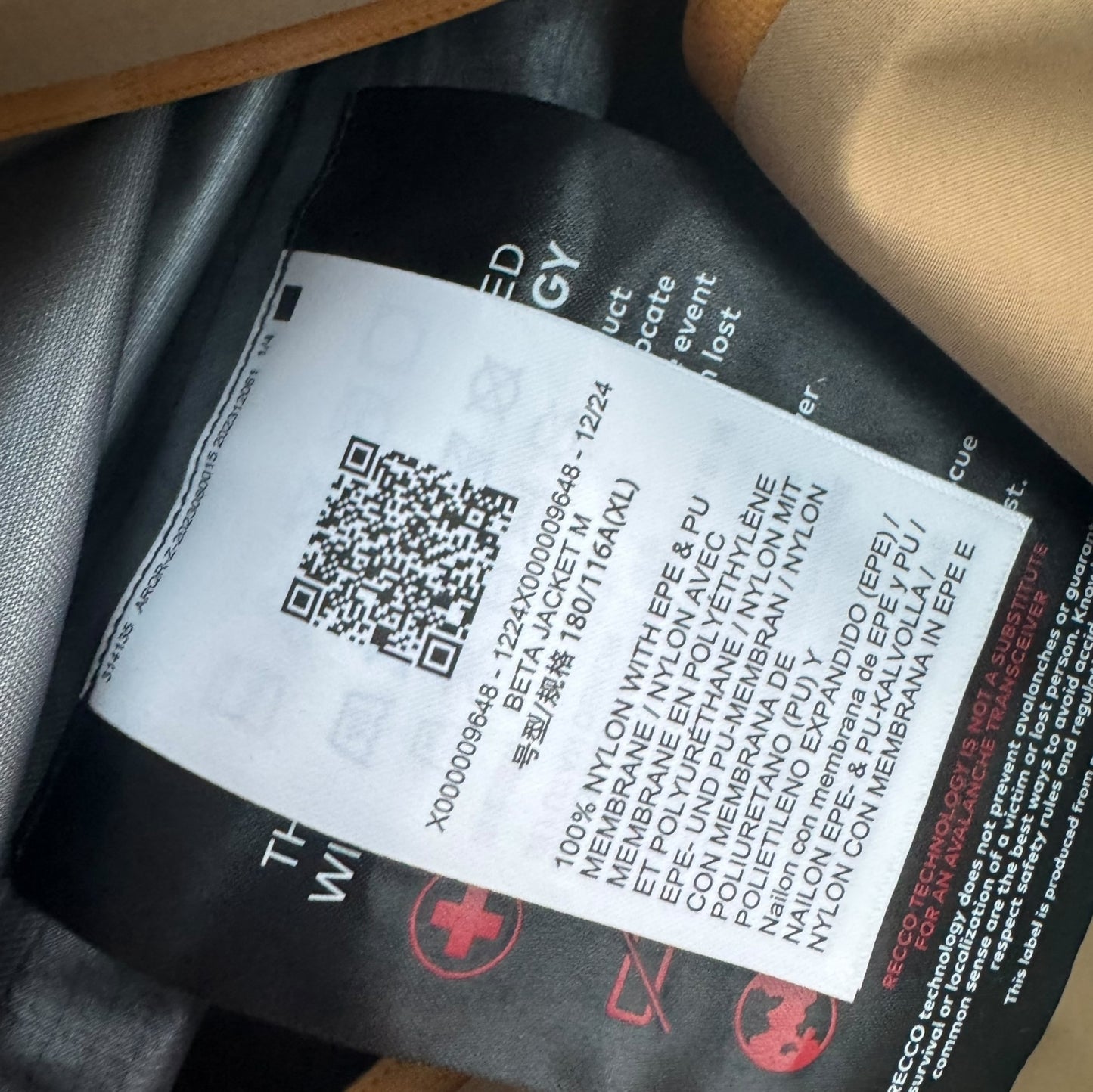 Arcteryx Beta Goretex Jacket Trail Magic Colourway Size XL RRP £400