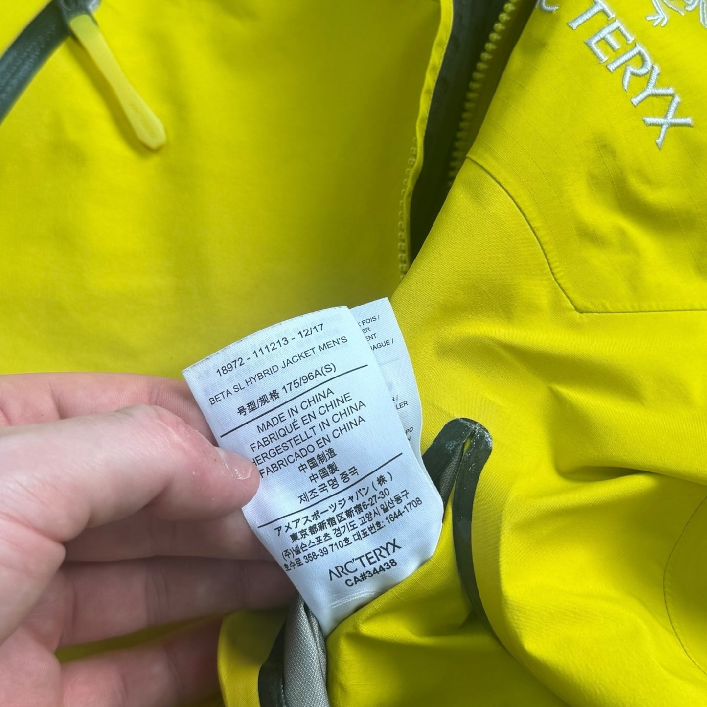Arc’teryx Beta SL Hybrid Goretex Jacket Size Small RRP £450