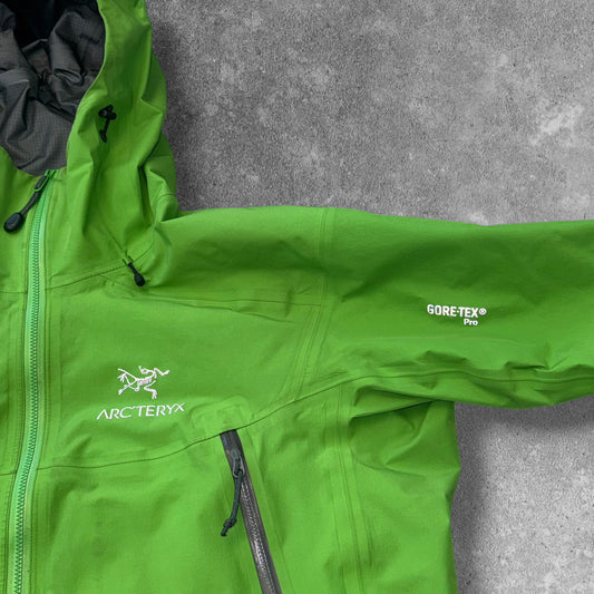 Arc'teryx Beta LT Jacket Gore-Tex Pro Green Men's Medium RRP £550