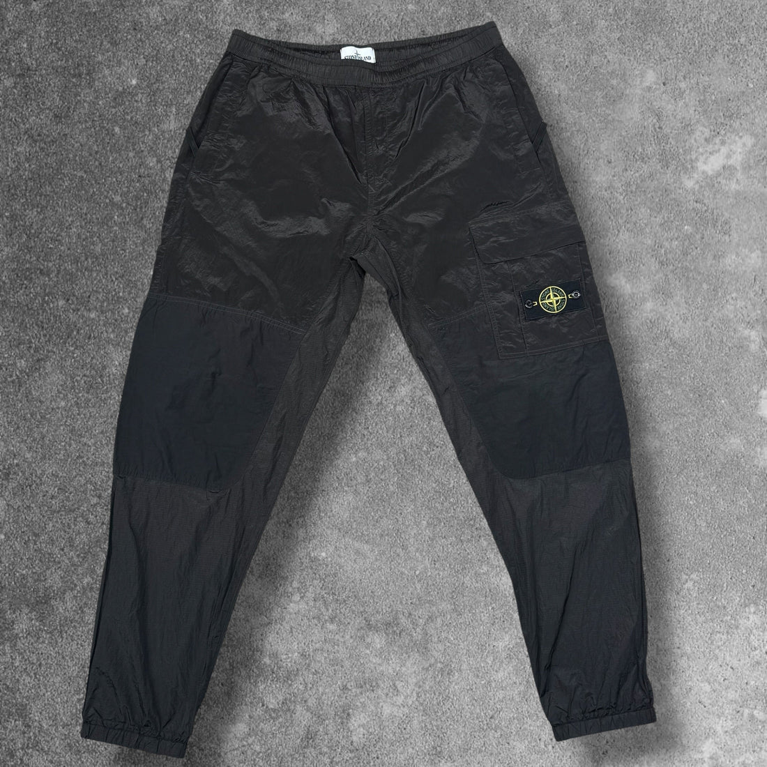Stone Island nylon metal ripstop cargos