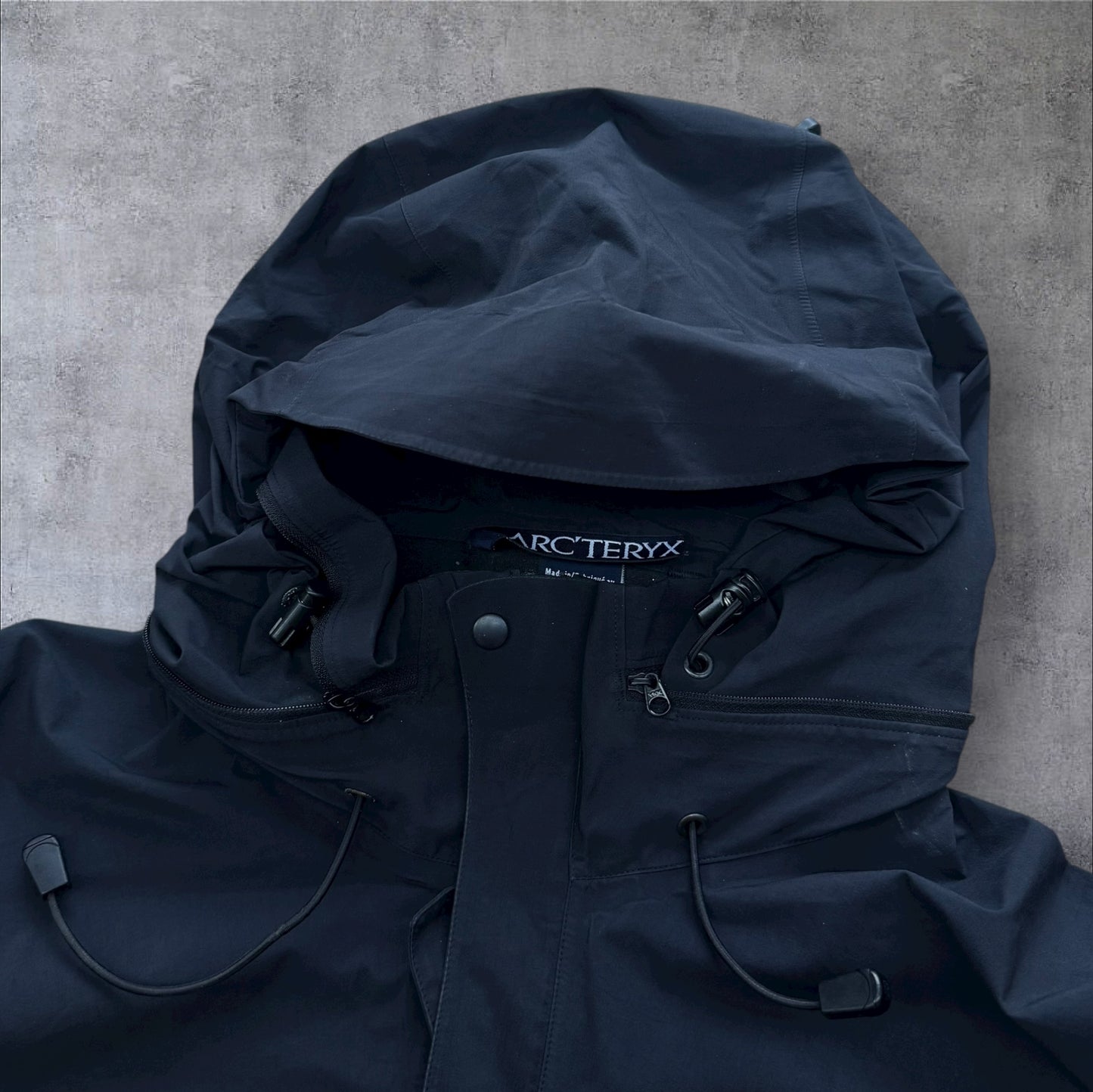 Arc’teryx LEAF Alpha Goretex Jacket Large RRP £800+