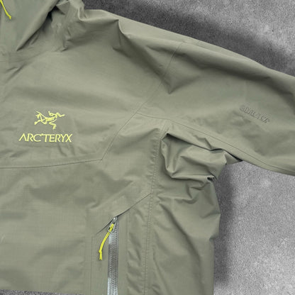 Arc'teryx Beta SL Medium Khaki Yellow Logo RRP £400