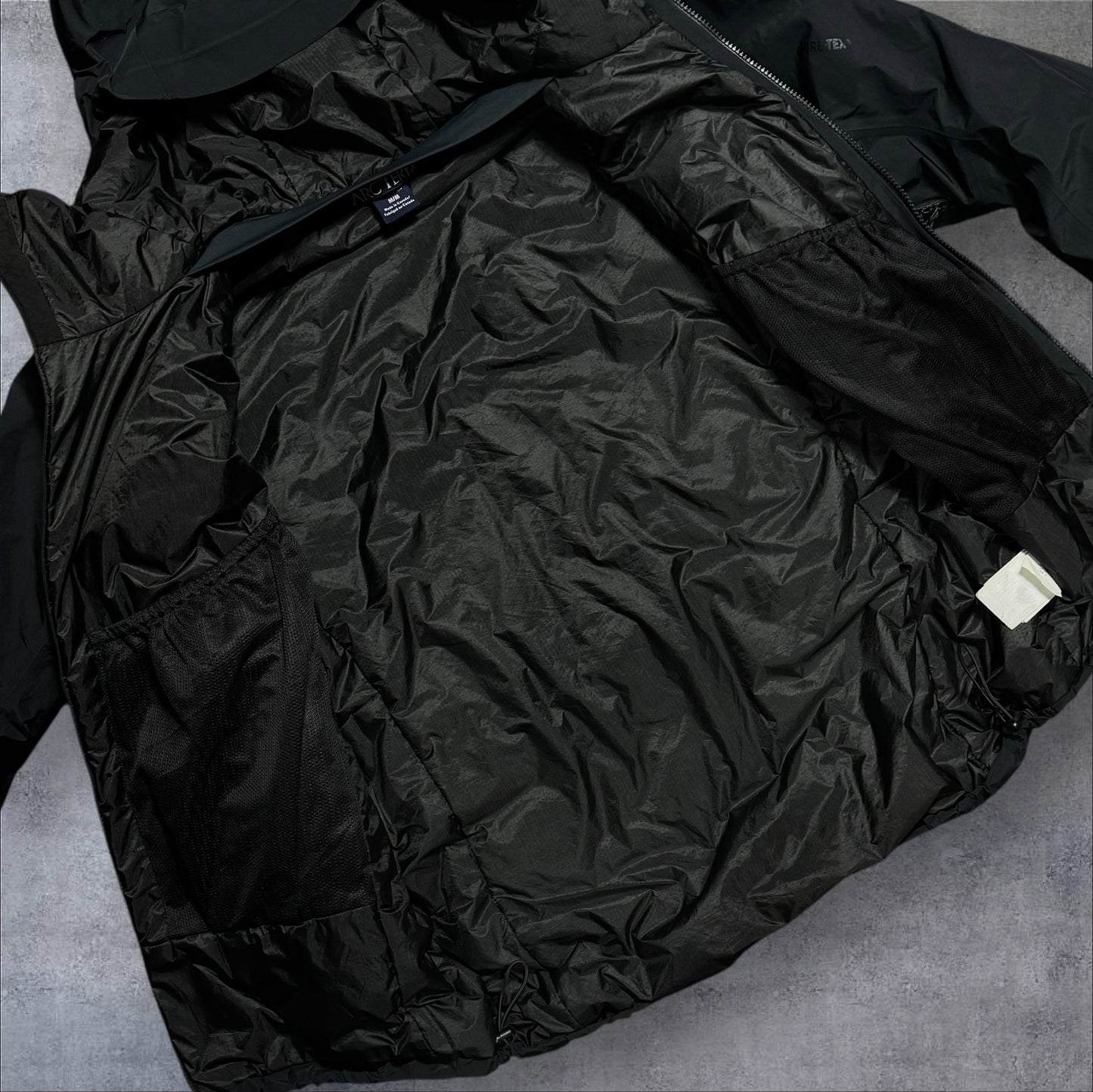 Arc’teryx Fission Insulated Goretex Jacket Mens Medium Black RRP £750