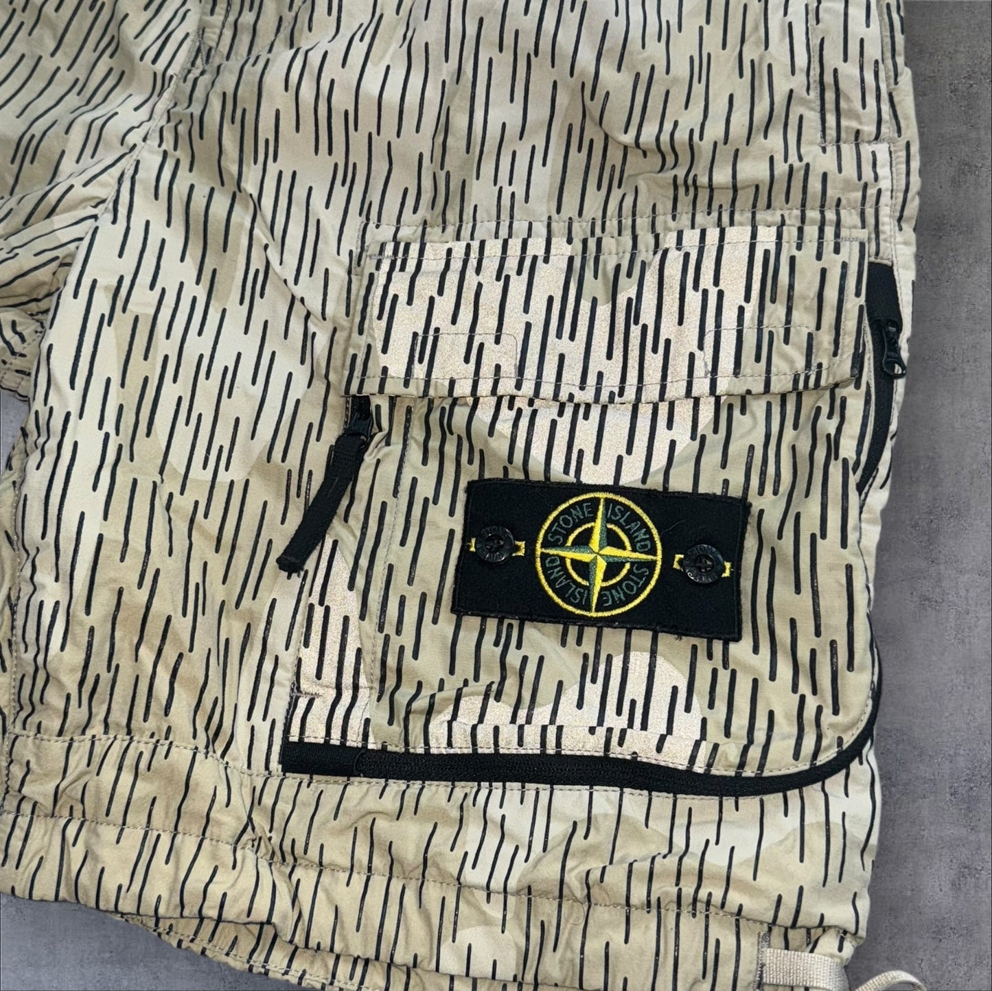Stone Island 33W Rain Camo Shorts Elasticated Waist RRP £325