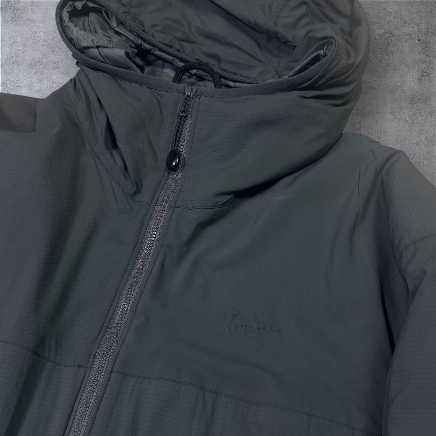 Arcteryx LEAF Atom LT Wolf Grey XL RRP £360