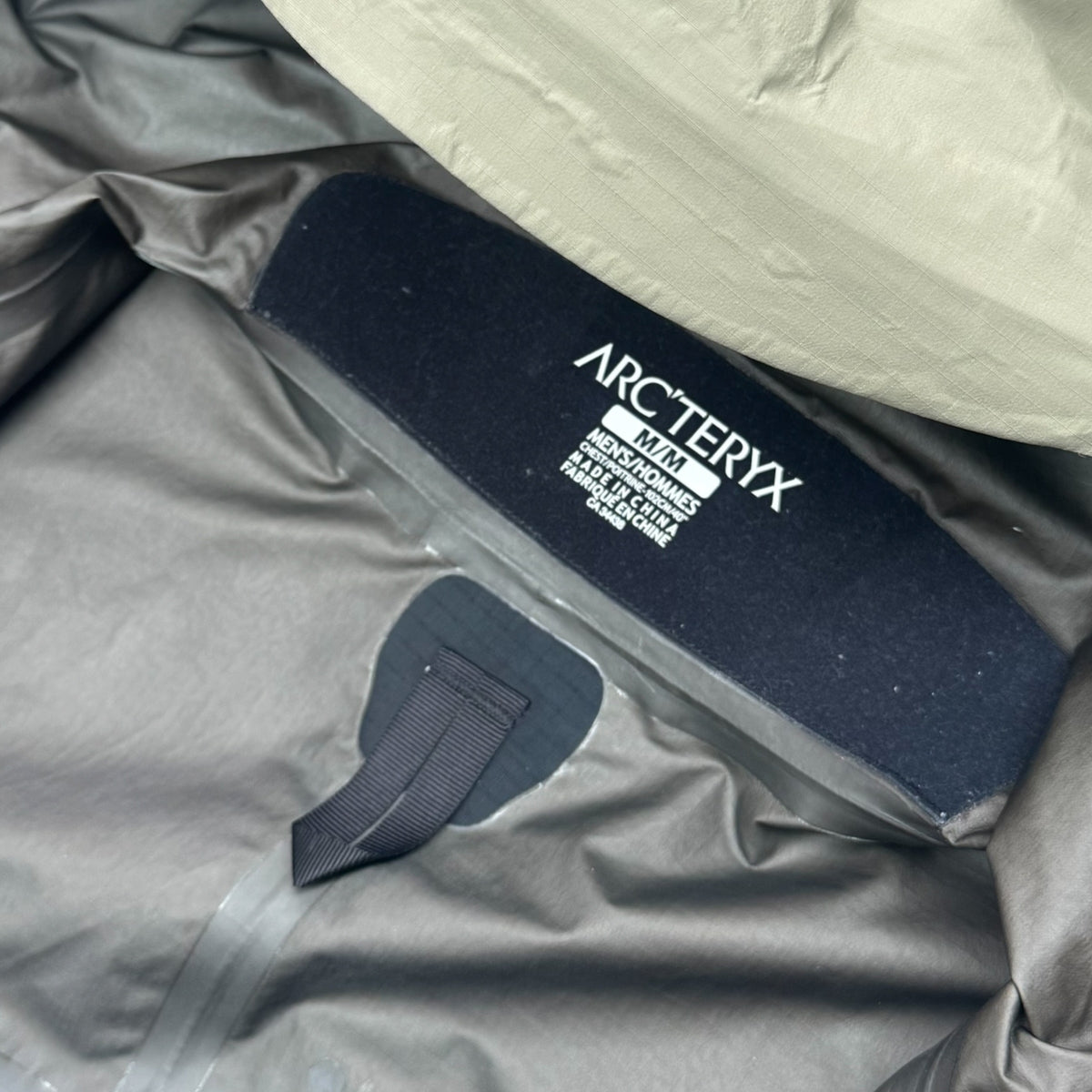 Arc'teryx Beta SL Medium Khaki Yellow Logo RRP £400
