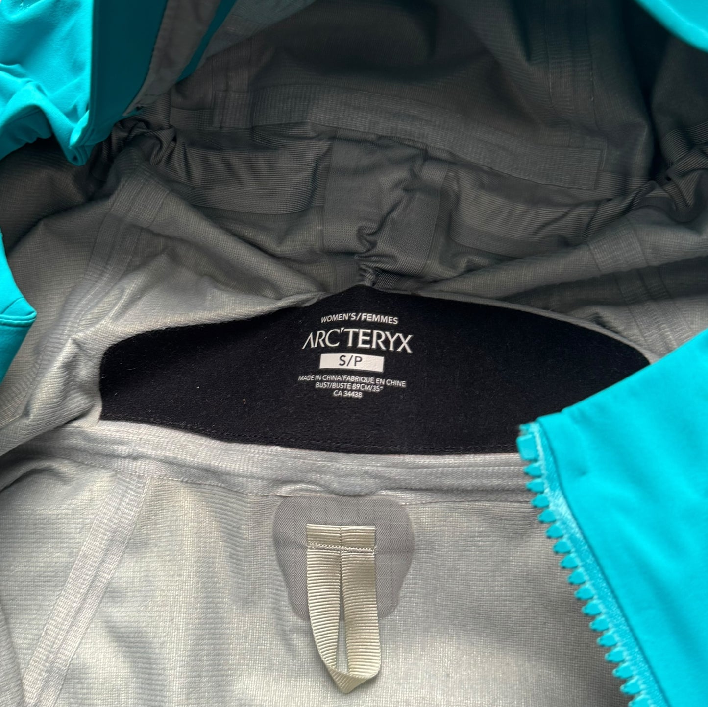 Arcteryx Womens Blue Ski Jacket Small RRP £650