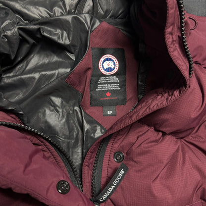 Canada Goose Long Puffer Jacket Women’s Size Small Burgundy RRP £995