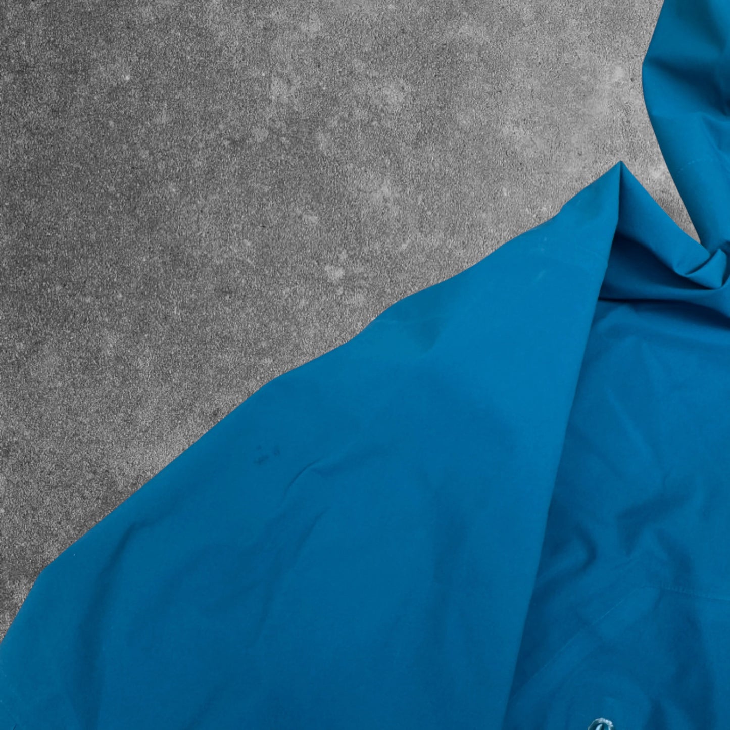 Arc'teryx Beta AR Gore-Tex Pro Jacket Blue Men's Medium RRP £650