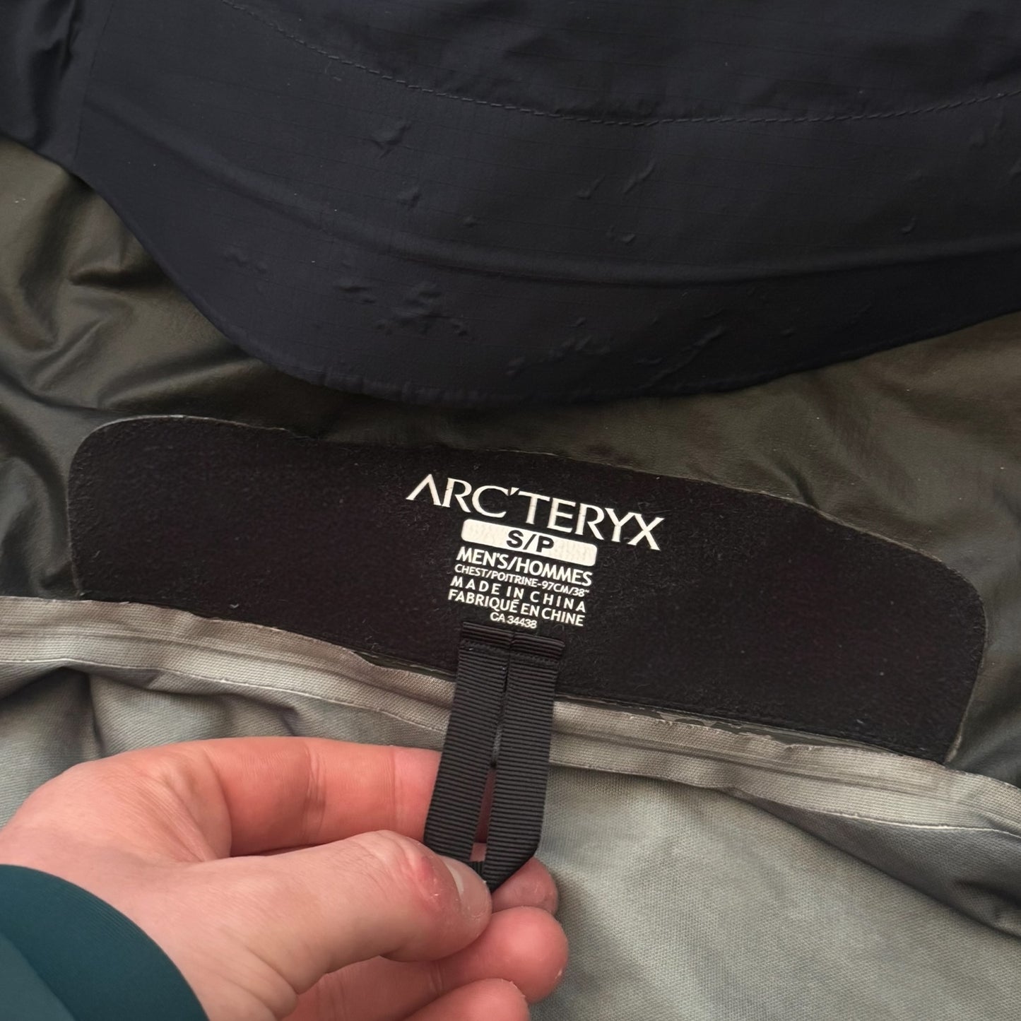 Arc'teryx Beta SL Hybrid Gore-Tex Jacket Size Small RRP £500