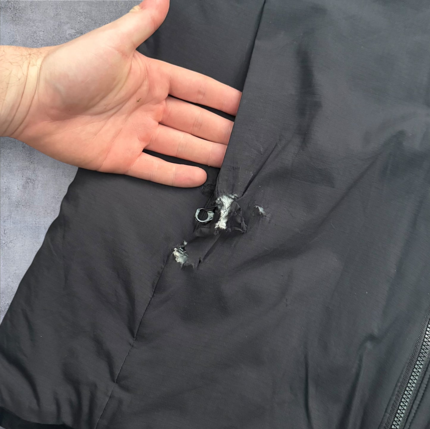 Arc’teryx Atom AR Medium Needs TLC RRP £260