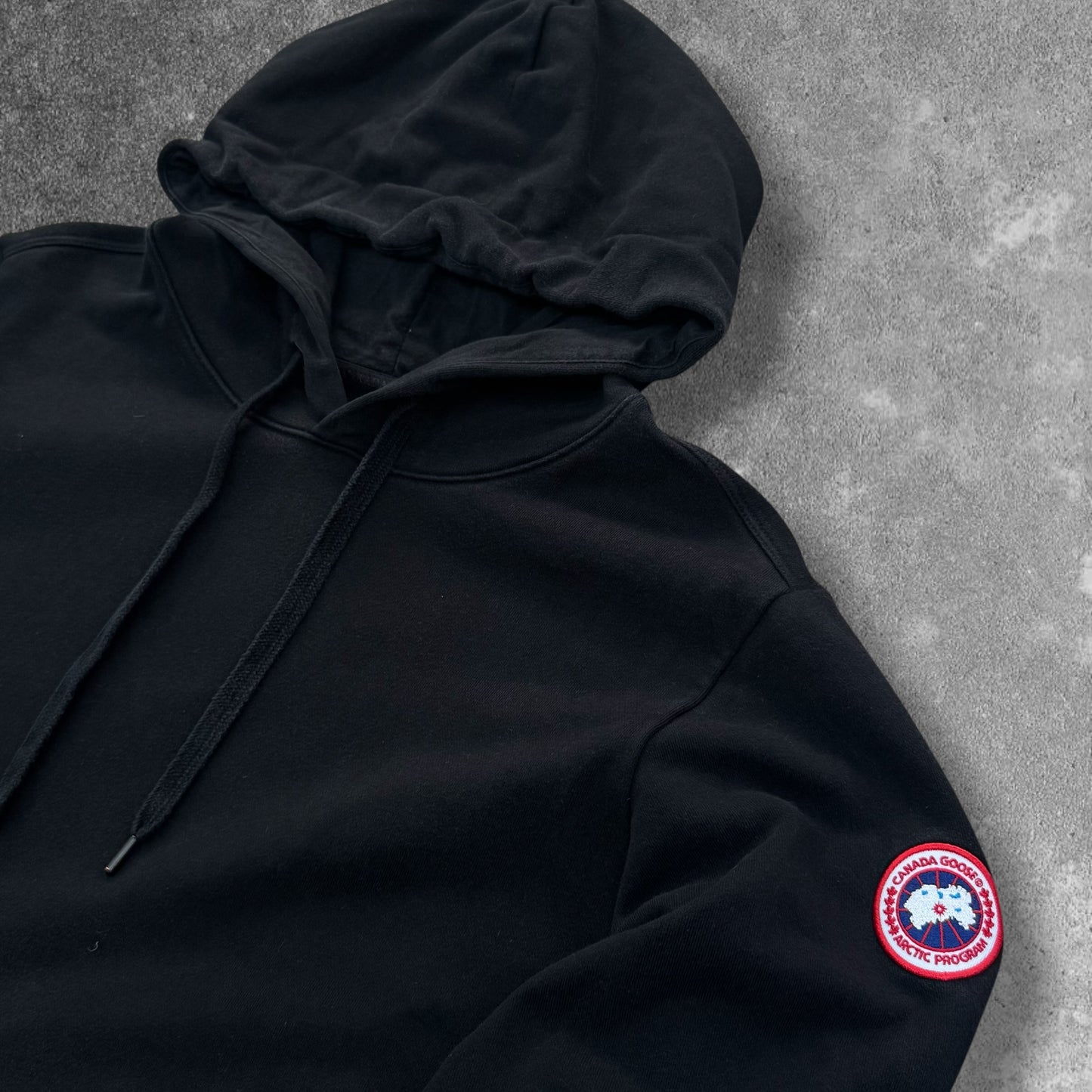 Canada Goose Hoodie Size XL RRP £350