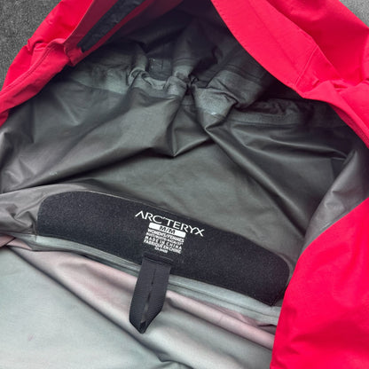 Arc'teryx Beta Gore-Tex Jacket Women's Medium RRP £400