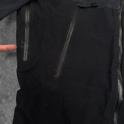 Arc'teryx Theta SV Gore-Tex Jacket Large RRP £700
