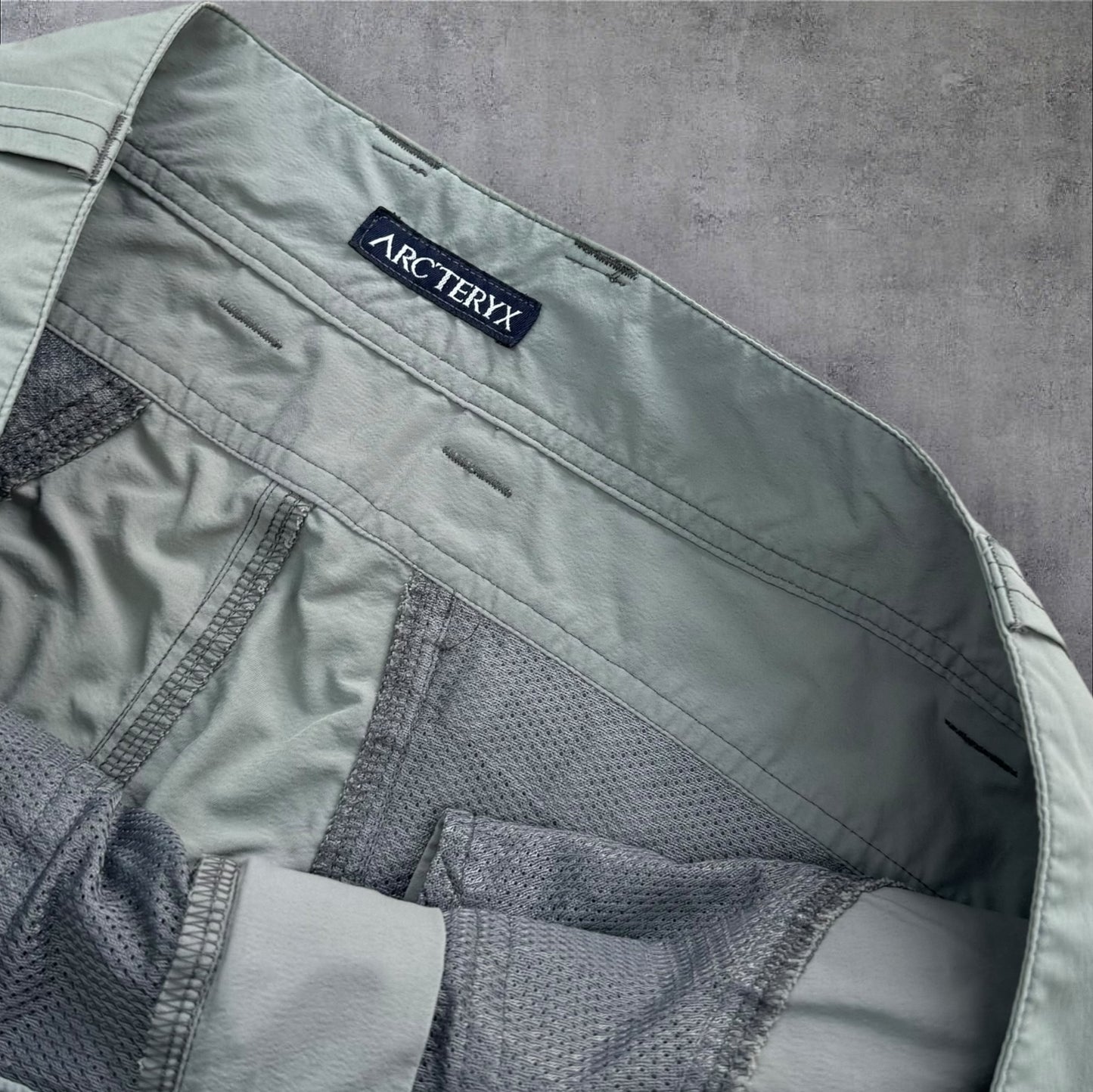 Vintage Arc’teryx Gamma Trousers RRP £250