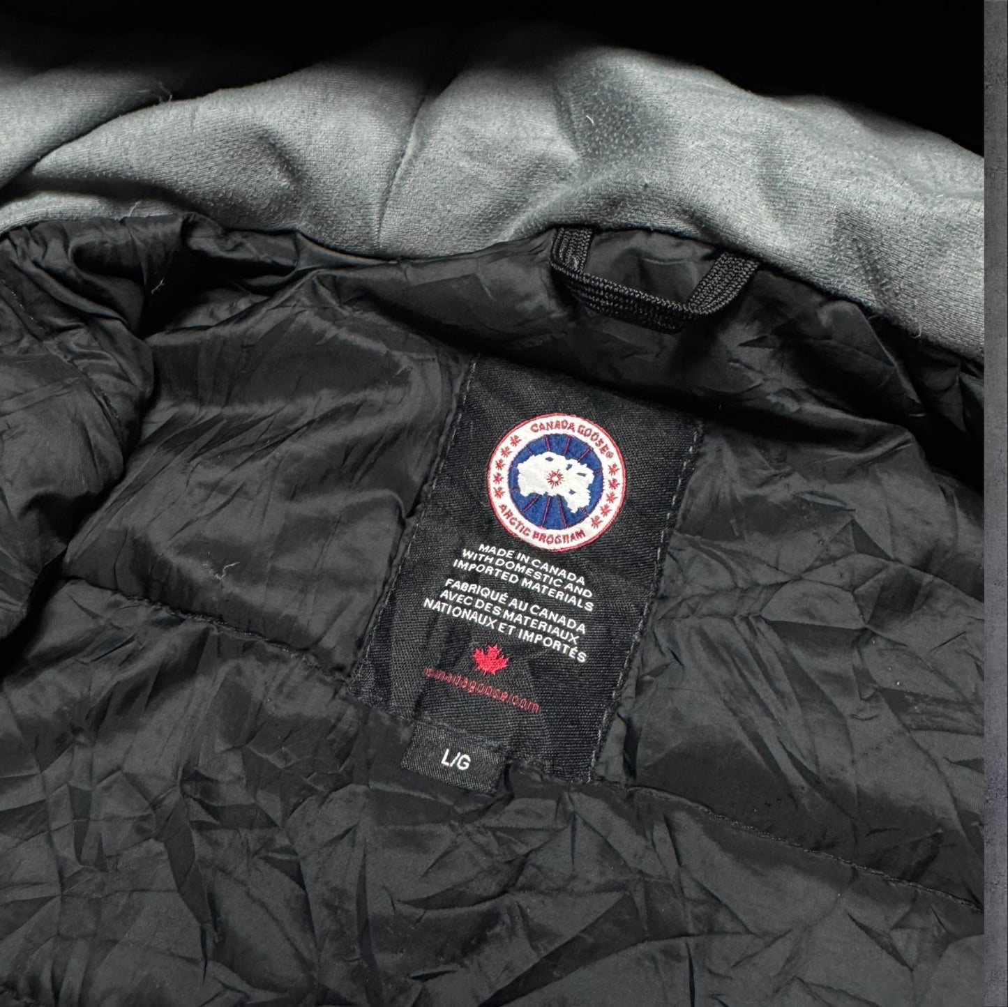 Canada Goose Hybridge Lite Puffer Jacket Navy RRP £595