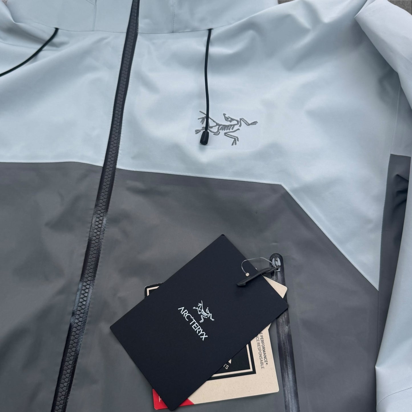 Arcteryx Beta AR Solitude Void Extra Large Brand New With Tags RRP £650