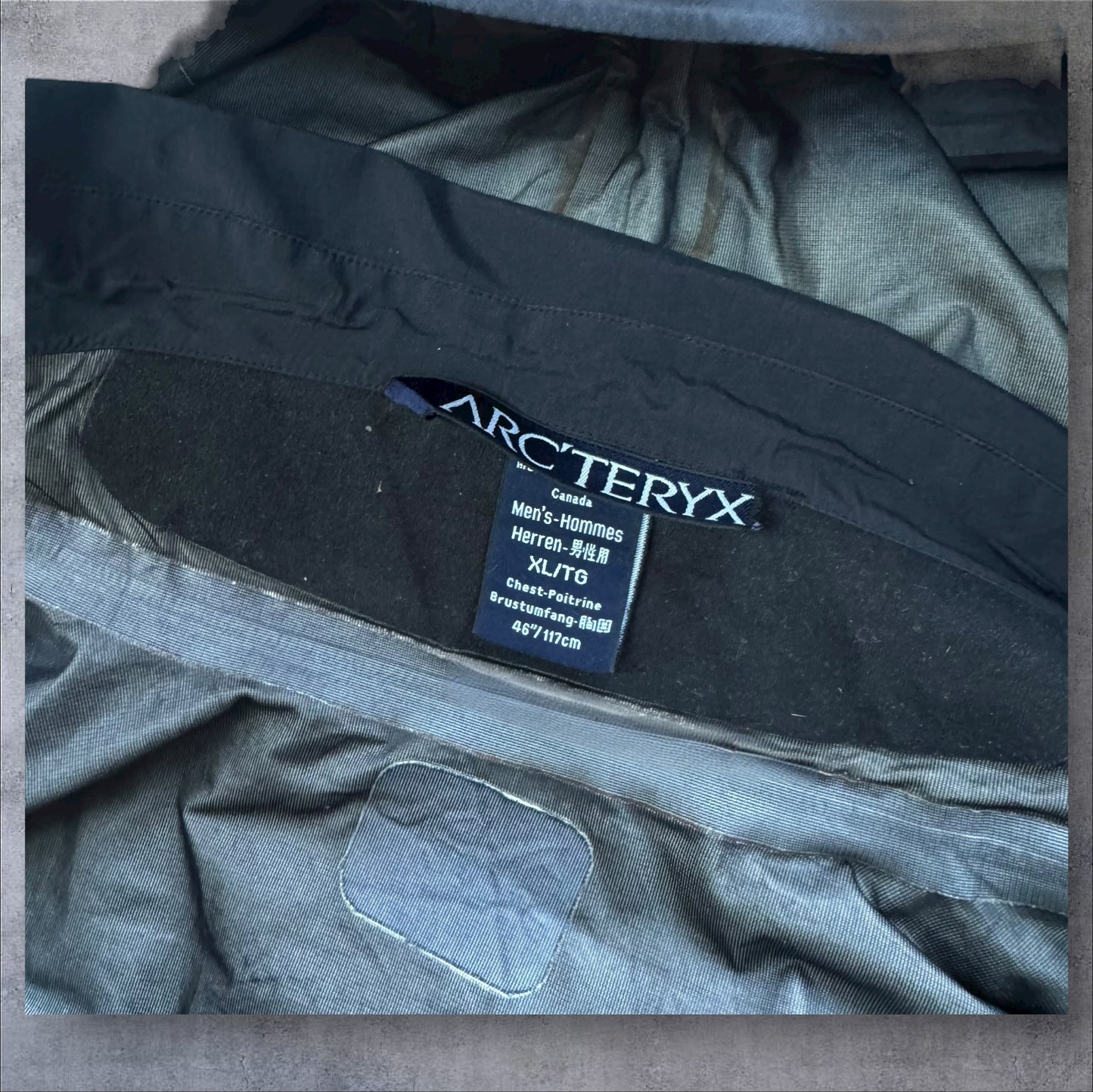Arc’teryx LEAF Alpha Goretex Jacket Large RRP £800+