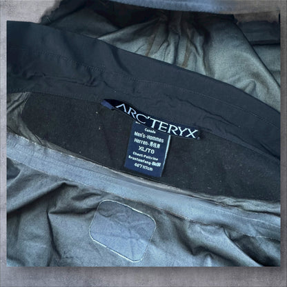 Arc’teryx LEAF Alpha Goretex Jacket Large RRP £800+