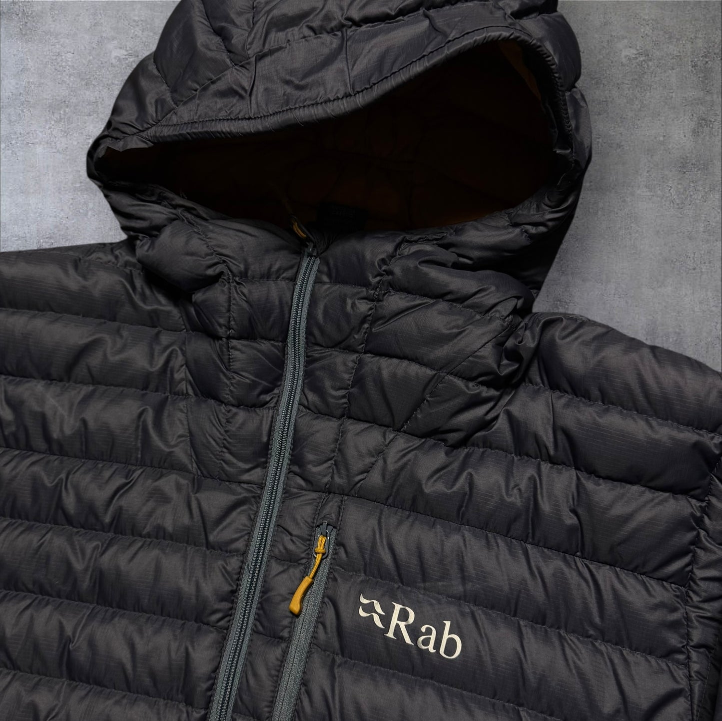 RAB Pertex Quantum Insulated Puffer Jacket Large RRP £260