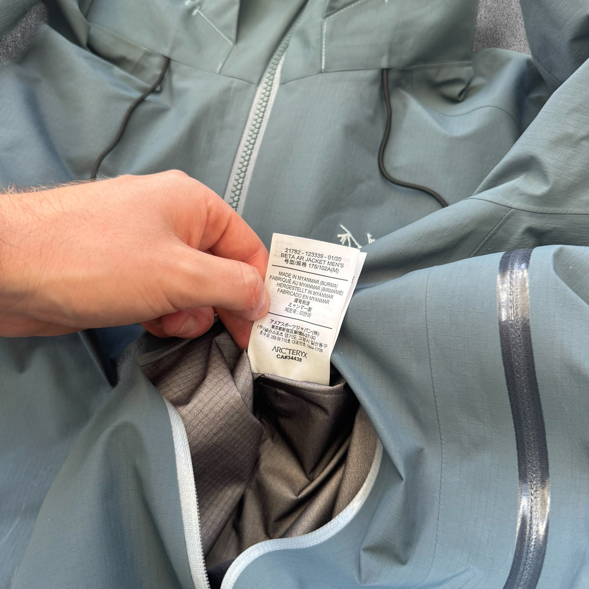 Arc'teryx Beta AR Men's Medium RRP £650