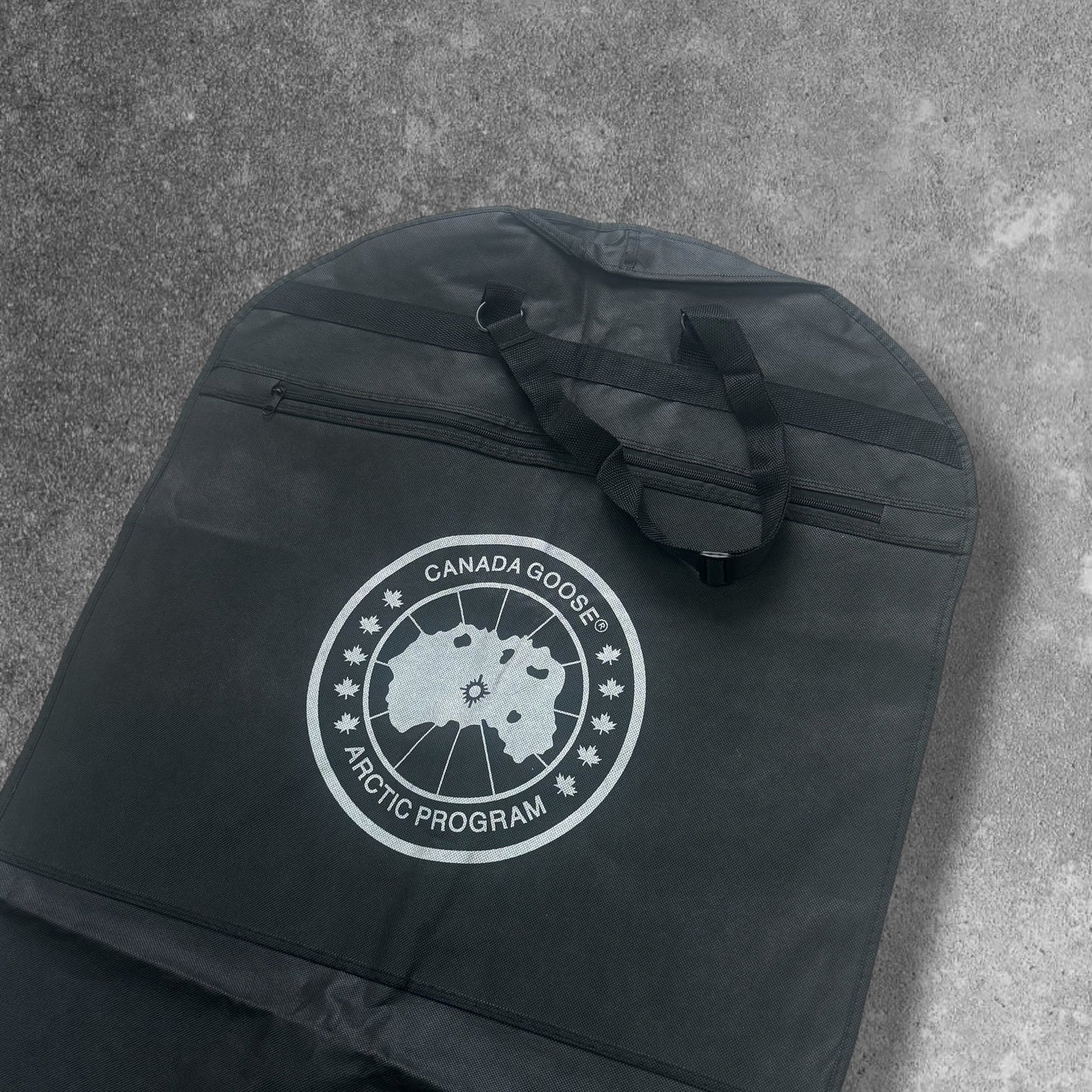 Canada Goose Dust Bag Large Full Zip RRP £600