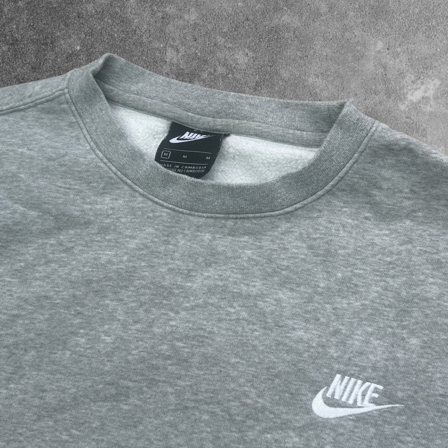 Nike Grey Jumper Men's Medium Vintage Crewneck RRP £40