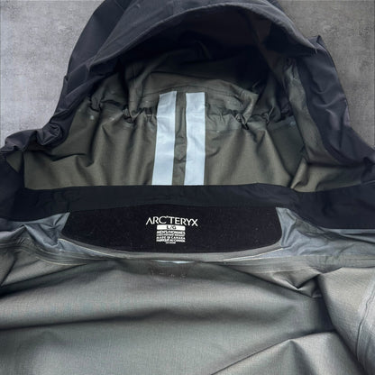 Vintage Arcteryx Theta SV Jacket Large RRP £650