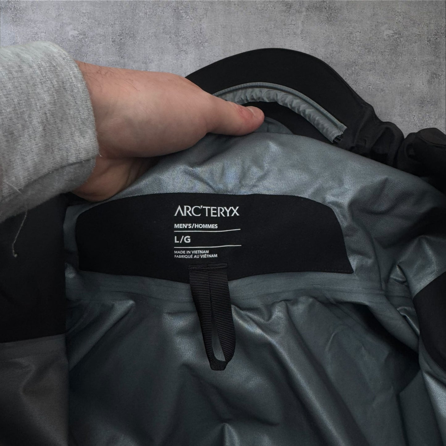 Arcteryx Beta SL Jacket Men’s Large 2024 Model Black RRP £450