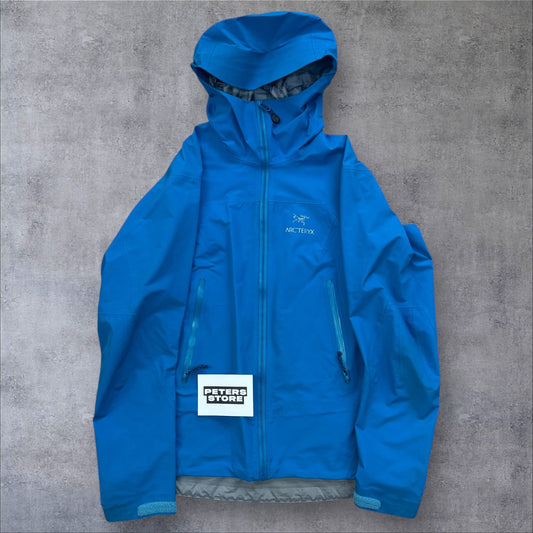 Arc’teryx Zeta LT Jacket Women’s Medium Goretex RRP £450+