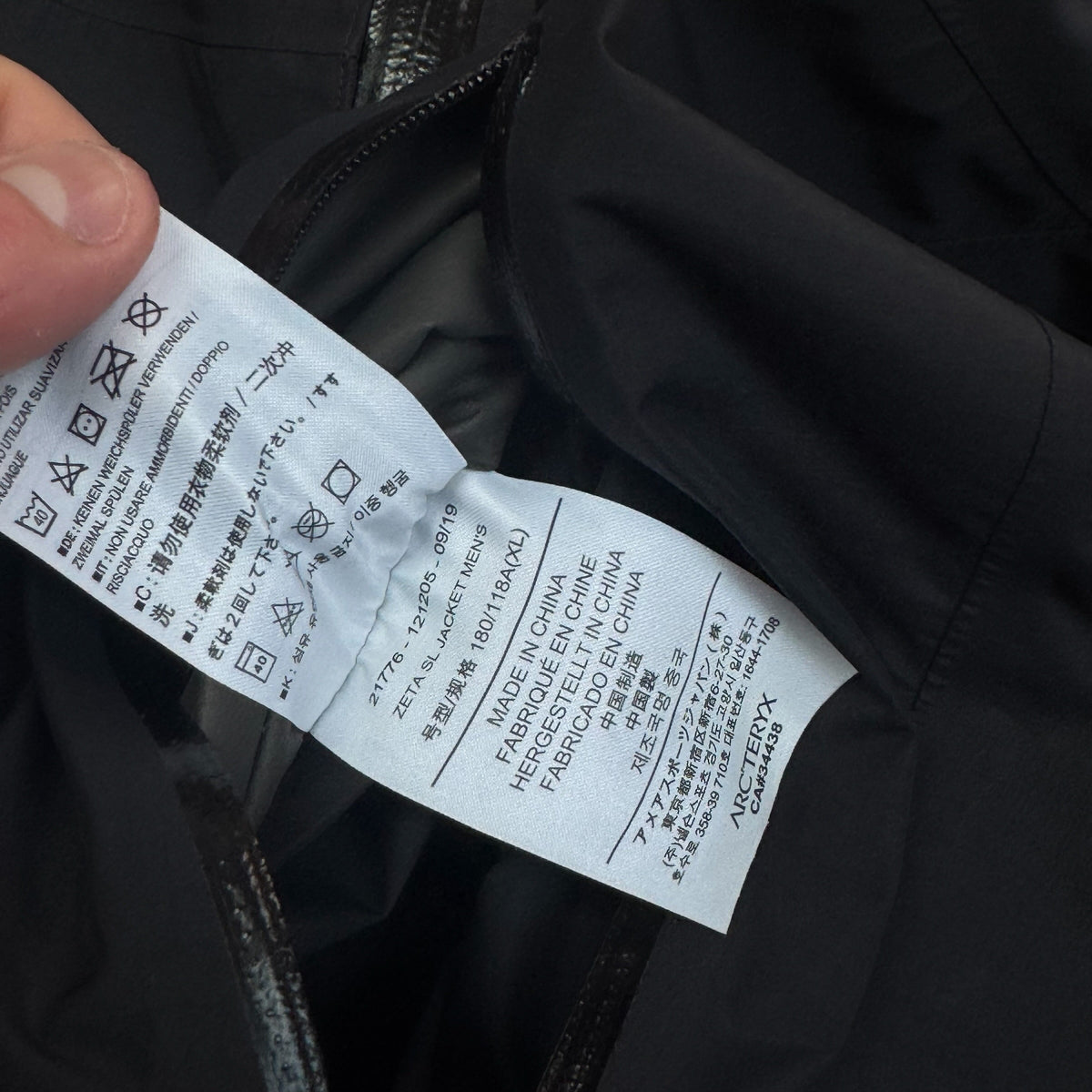 Arc'teryx Gore-Tex Jacket Men's XL Black RRP £400