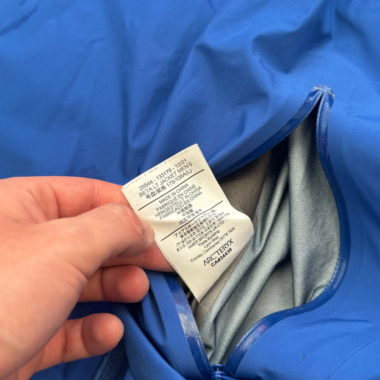 Arc'teryx Beta LT Gore-Tex Jacket Vitality Colourway Men's Large RRP £550