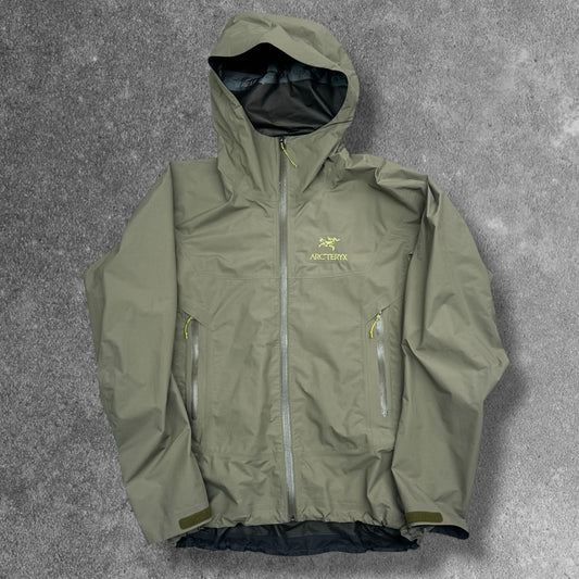 Arc'teryx Beta SL Medium Khaki Yellow Logo RRP £400